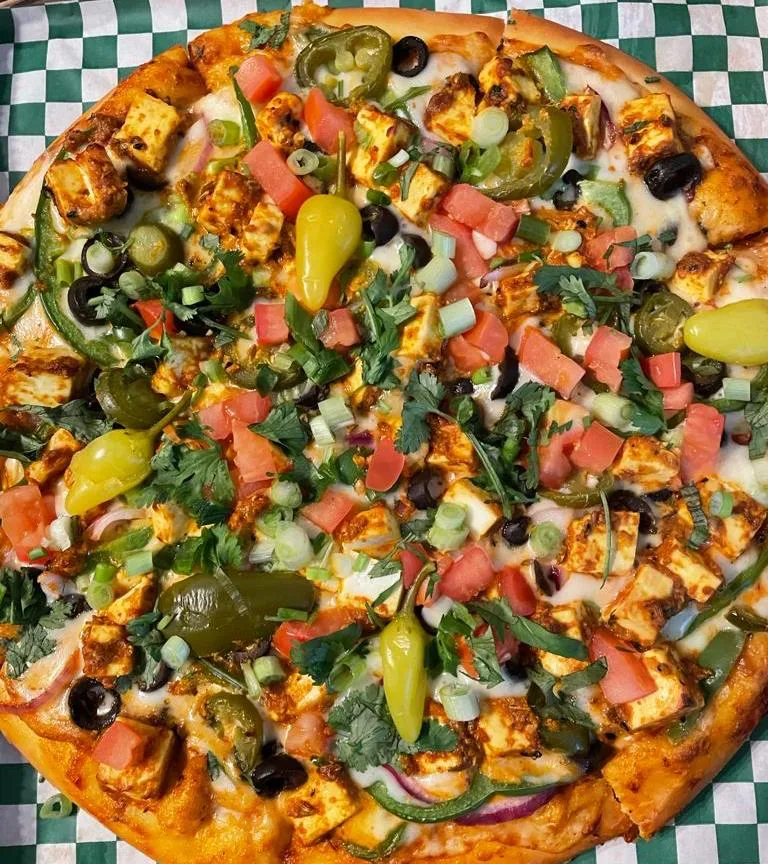 Shan%20Tandoori%20Pizza%20|%20Authentic%20Indian Style%20Tandoori%20Pizzas%20&%20Fusion%20Flavors%20in%20San%20Jose